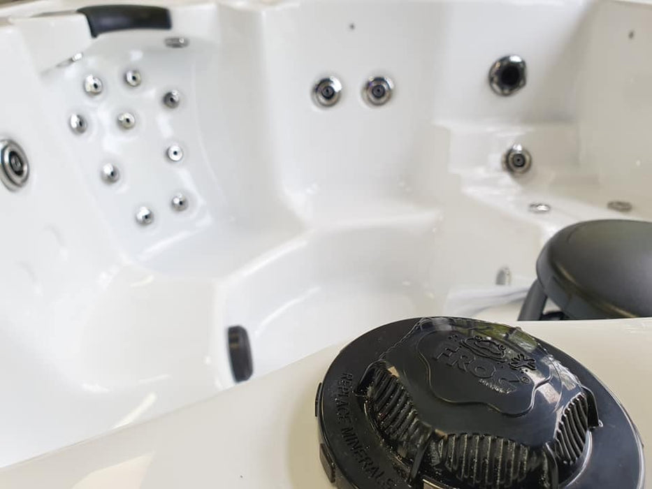Catalina Spas CS-5 HP - Holiday Park Hot tubs